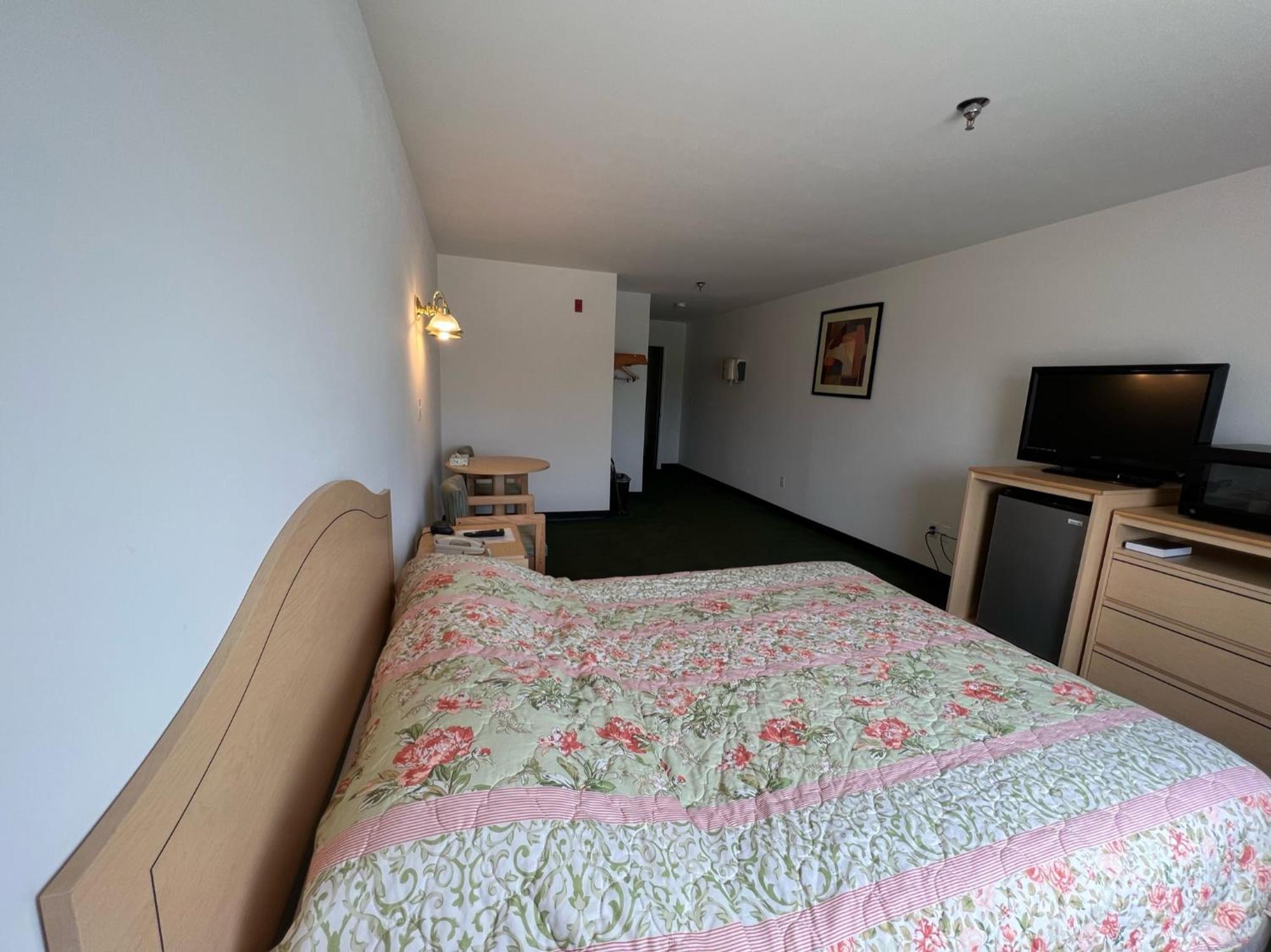 Red Bud Country Inn Экстерьер фото
