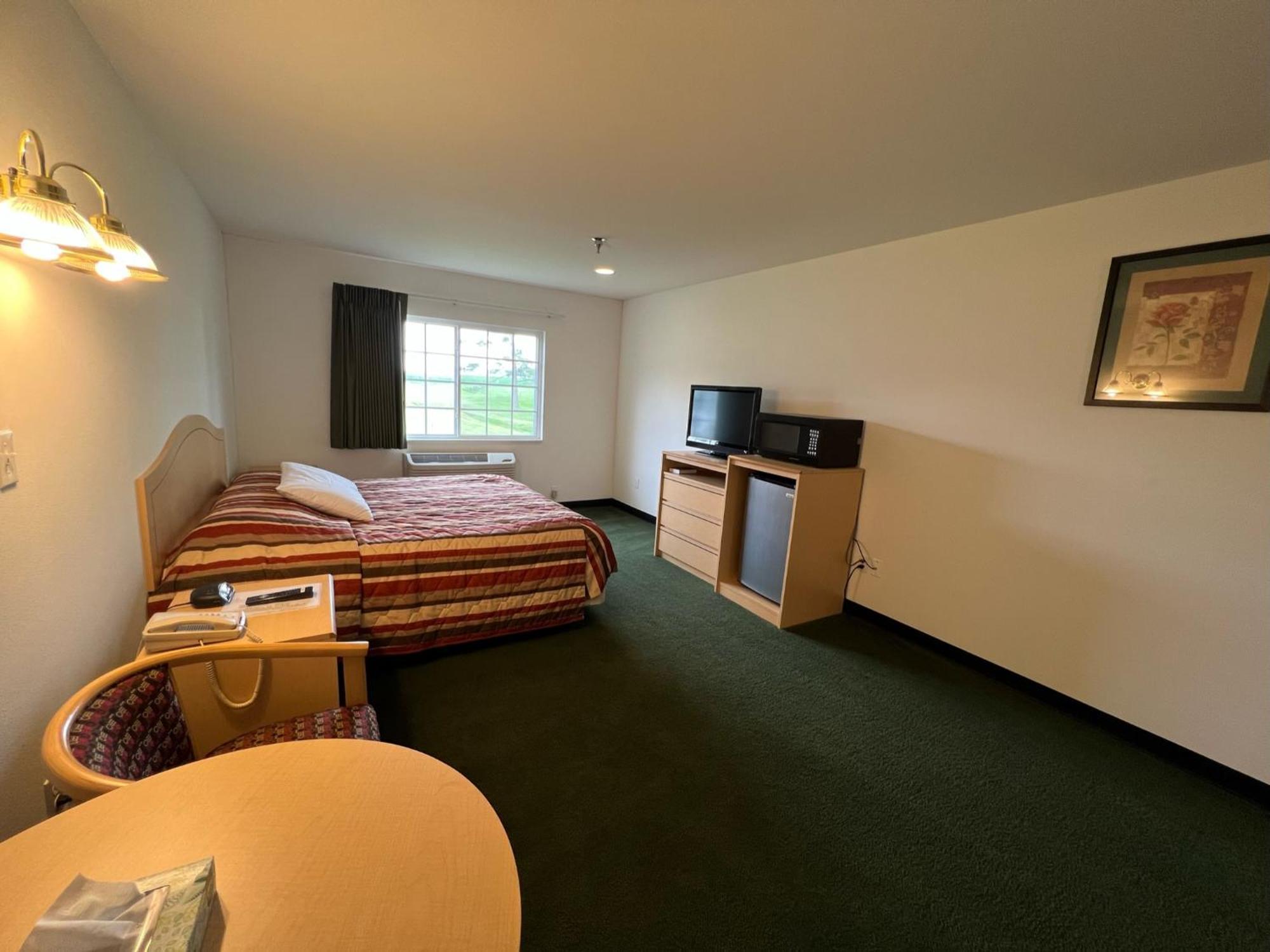 Red Bud Country Inn Экстерьер фото